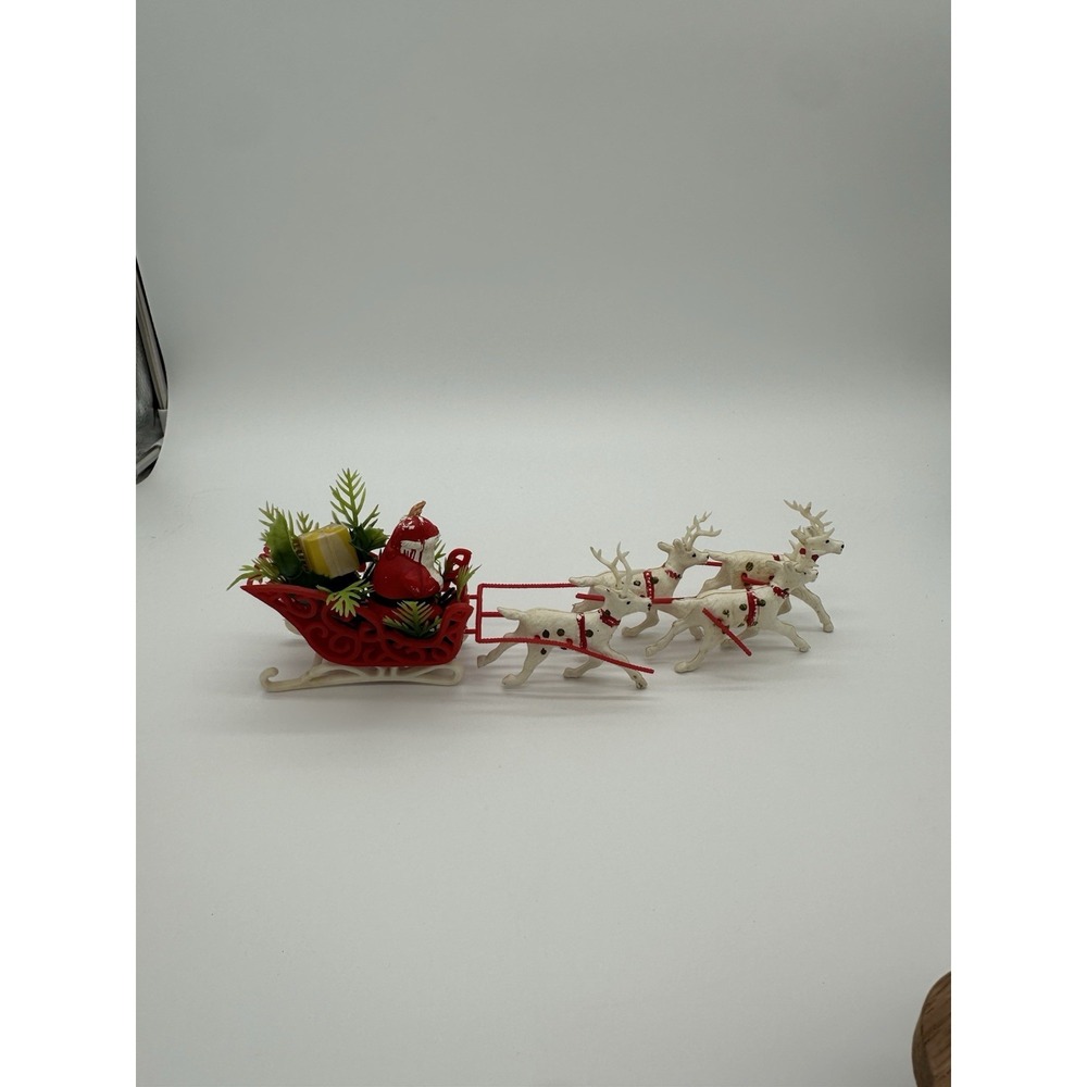 Vintage Plastic Santa Claus Red Sleigh 4 White Reindeer Christmas Tabletop Decor - Picture 5 of 10
